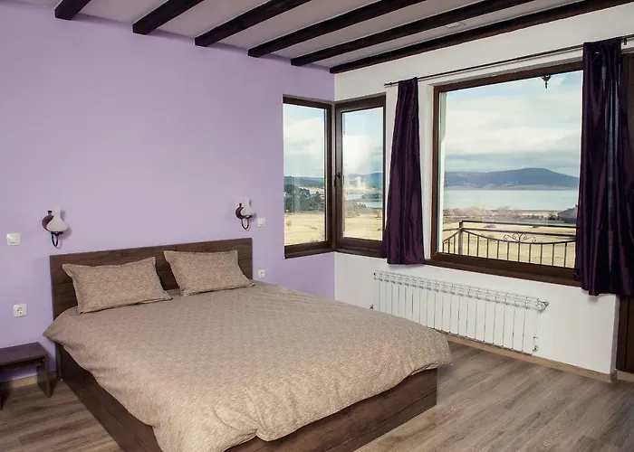 Lidia بيت ضيافة 3*